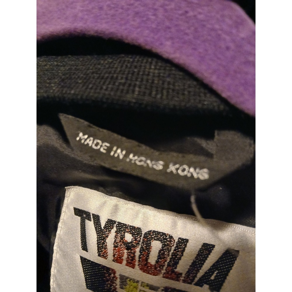 Tyrolia size 10 Black Puffer Ski Jacket QualloFil Warm Winter Outerwear Women - Picture 10 of 10